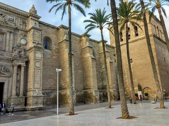 la Catedral de la Encarnación