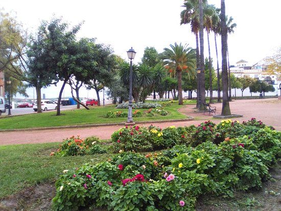 Paseo de Cervantes