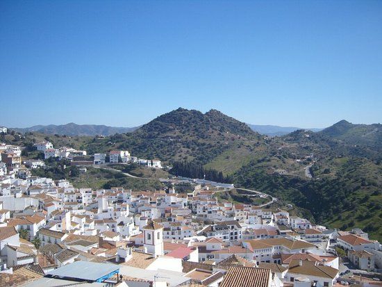 Castillo de Almogia Torre de la Vela