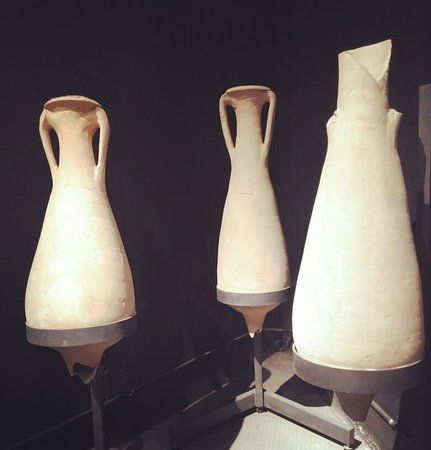 el Centro de restos arqueológicos de San Juan de Aznalfarache