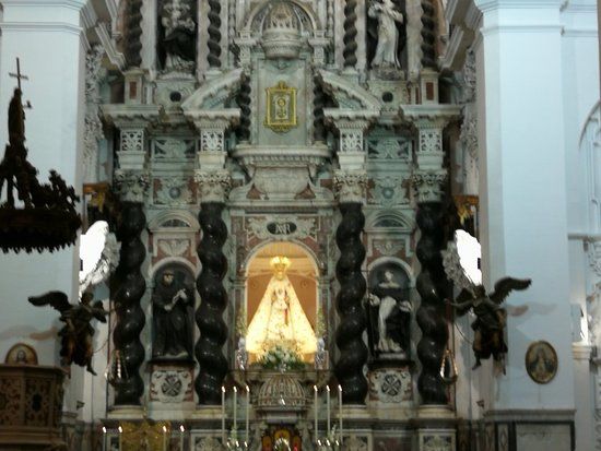 el Convento de Nuestra Señora del Rosario y Santo Domingo
