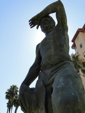 il Monumento agli Uomini del Campo
