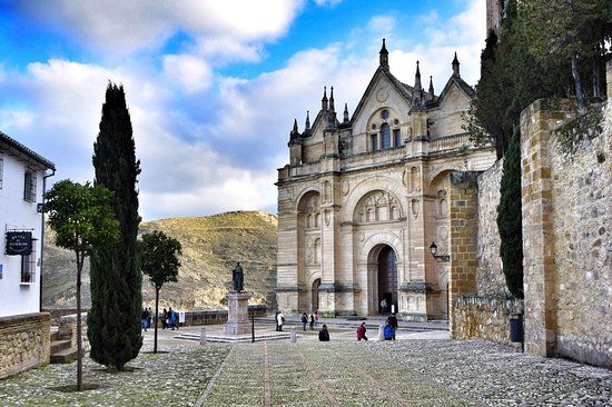 el Colegiata de Santa María la Mayor