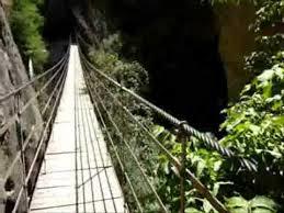 el Puente Colgante de los Cahorros